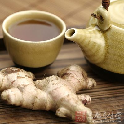 肺熱燥咳、口臭等症狀,即為內熱較重,不宜食用生姜 肺熱燥咳、口臭等症狀,即為內熱較重,不宜食用生姜