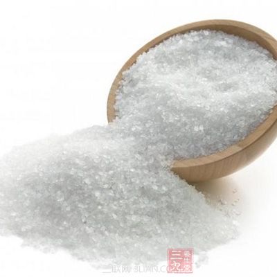 吃鹽多會使血漿膽固醇升高,有促進動脈粥樣硬化的作用 吃鹽多會使血漿膽固醇升高,有促進動脈粥樣硬化的作用