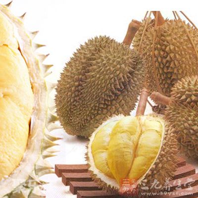 因榴蓮口感較稠結,易積於腸內,多喝開水可助消化 71224020