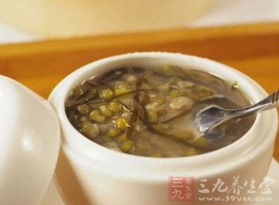 常聽人說:吃中藥不能吃綠豆,以免解藥 常聽人說:吃中藥不能吃綠豆,以免解藥