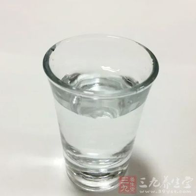 我國的酒文化早已流傳已久，酒也是我們擴大交際圈