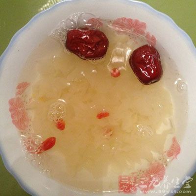 隔夜的銀耳湯能喝嗎