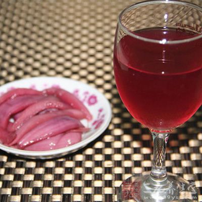 洋蔥泡紅酒的飲用方法