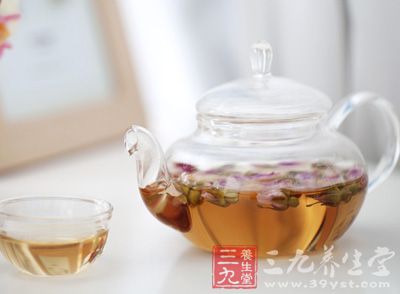 玫瑰花茶的功效與作用 玫瑰花茶的功效與作用