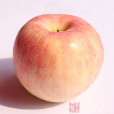 一些酸性的水果也不能食用,比如像蘋果 一些酸性的水果也不能食用,比如像蘋果