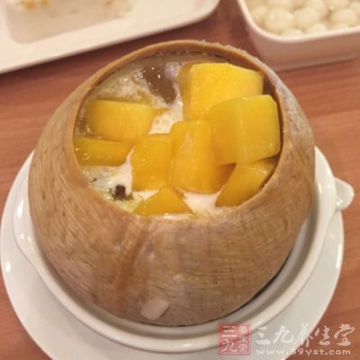 芒果味甘、酸，性涼無毒，入肺、脾、胃經