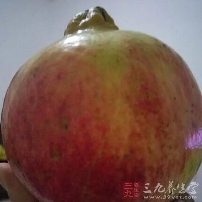 含大量果糖和多種維生素、礦物質,味甘性溫 含大量果糖和多種維生素、礦物質,味甘性溫