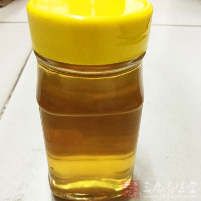 蜂蜜是益氣補中的補品，如果多服用蜂蜜