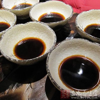 兒童醬油不僅完全是炒作、忽悠的營銷噱頭,而且對於孩子的健康有害無益 兒童醬油不僅完全是炒作、忽悠的營銷噱頭,而且對於孩子的健康有害無益