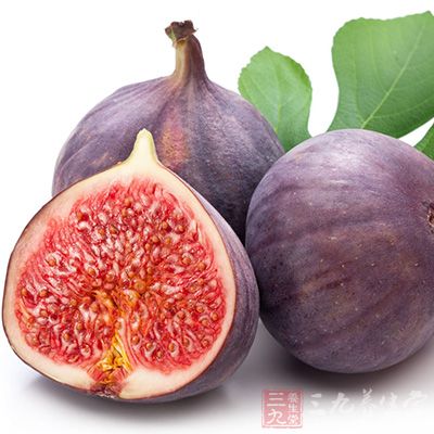 不食用或少食用具有增強光敏感作用的食物