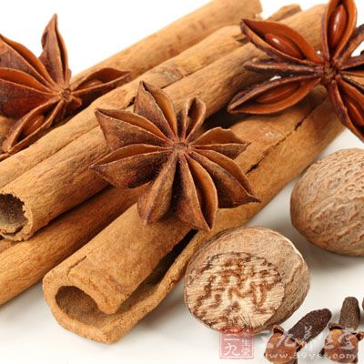 桂皮又名肉桂