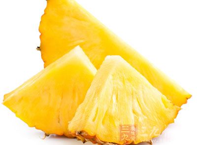 菠蘿含有豐富的維生素B1