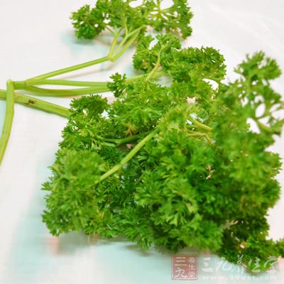 香菜不能與動物肝髒同食