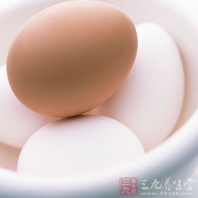 蛋類100～150克(2～3個)