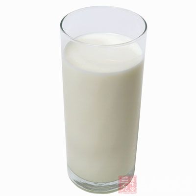 乳酪類是痛經的禍源如牛奶