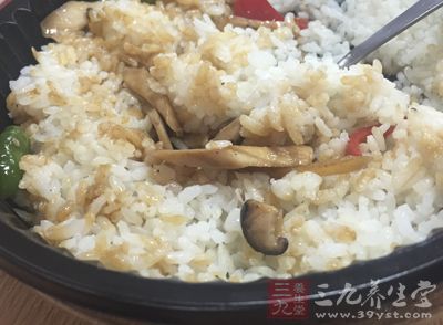 剩菜剩飯吃了會對身體健康不利