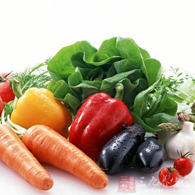 可多吃易消化的蛋白質食品,此外還應多吃新鮮蔬菜及水果 可多吃易消化的蛋白質食品,此外還應多吃新鮮蔬菜及水果