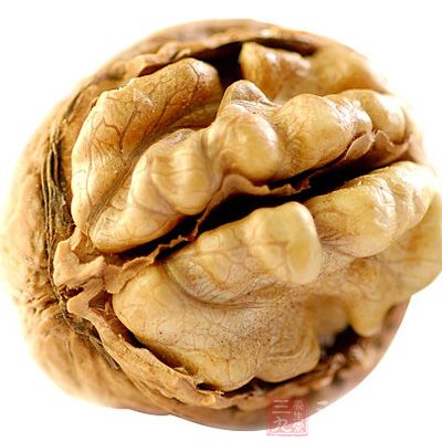 生核桃可以阻止結石生成