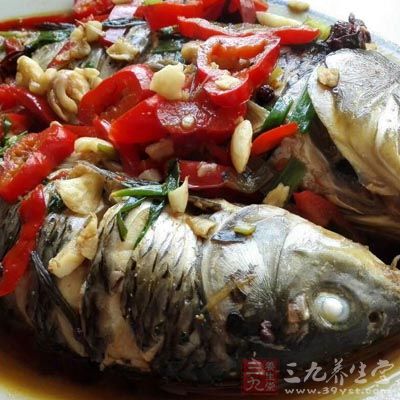 魚肉和其他肉類不同，魚肉肉質細嫩