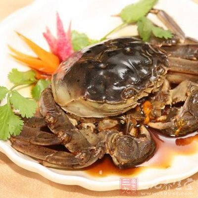 隨著醉蟹入口,肺吸蟲也堂而皇之地進入肺裡 隨著醉蟹入口,肺吸蟲也堂而皇之地進入肺裡