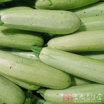 西葫蘆:降壓飲食的另一主角西葫蘆 西葫蘆:降壓飲食的另一主角西葫蘆