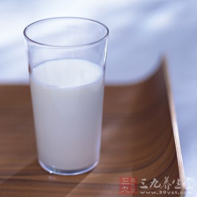 牛奶中的乳糖能促使鉛在人體內吸收和蓄積 牛奶中的乳糖能促使鉛在人體內吸收和蓄積