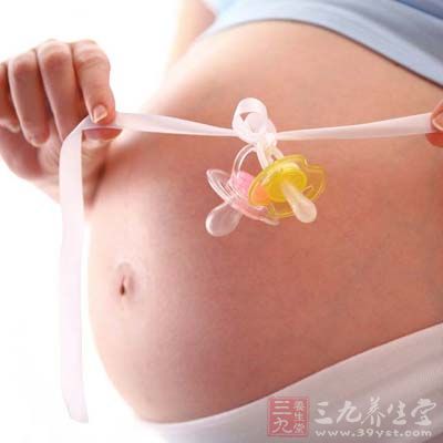 孕婦產後氣血虛弱，若進食辛辣發散類食物