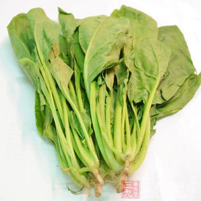 菠菜不與豆腐搭配