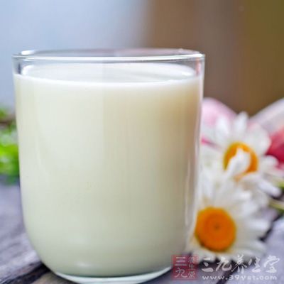 將牛奶加熱一下是為了消毒 將牛奶加熱一下是為了消毒