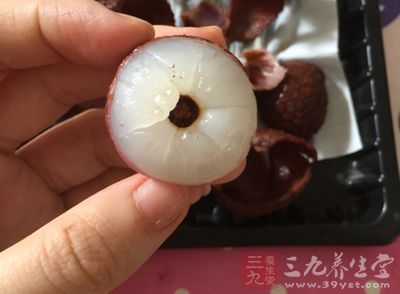 荔枝的營養價值很高，不僅可以消熱解署