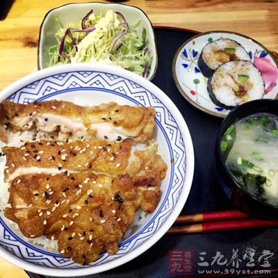 建議食用自帶便當