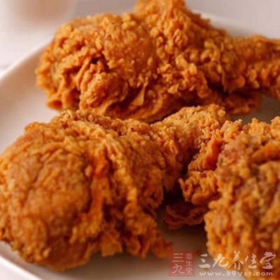 宵夜吃油膩食品會發胖 宵夜吃油膩食品會發胖