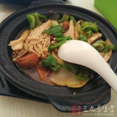 鴨類分為肉用鴨及蛋用鴨兩種