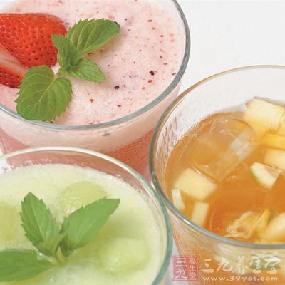 貪吃冷飲危害大