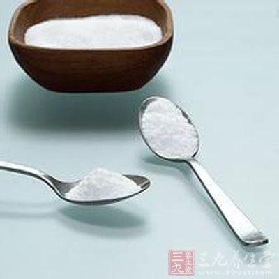 食鹽攝取過量身體浮腫