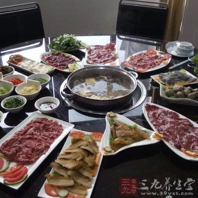 肉食、雞蛋、奶品、水果都要合理攝取