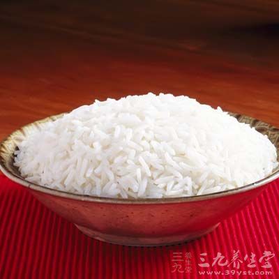 糧谷類食物,包括米、面、雜糧、赤豆、綠豆及含脂肪多的堅果類 13