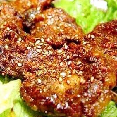 孕婦應根據不同生理時期分別選食不同食物 12