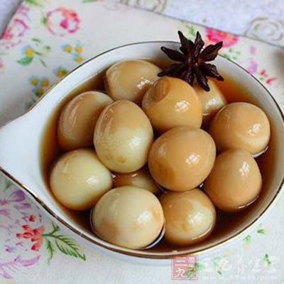 如果長期攝入茶葉蛋的話，不僅會引起消化系統、神經系統、泌尿系統等方面等疾病，同時還有可能會誘發癌症