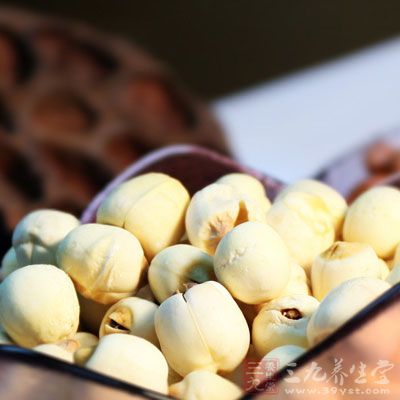 葡萄干蓮子湯 葡萄干蓮子湯