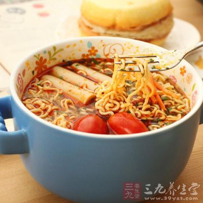 含有防腐劑和香精,可能對肝髒等有潛在的不利影響 含有防腐劑和香精,可能對肝髒等有潛在的不利影響