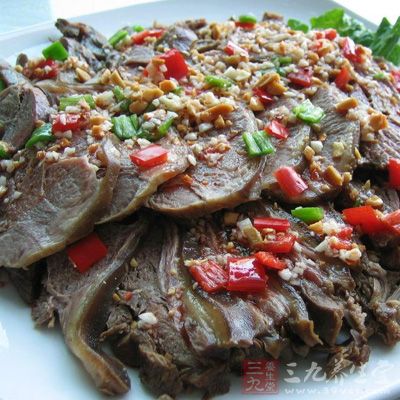 在中國大陸,仍有不少人認同食用狗肉 在中國大陸,仍有不少人認同食用狗肉