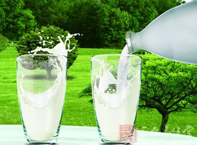 牛奶現在已經成為我們生活中最基本的一種營養品