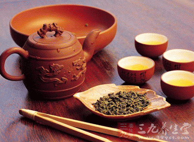 飲茶還會加速利尿作用，使酒精中有毒的醛尚未分解就從腎髒排出