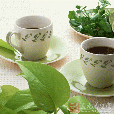 忌飲用劣質茶或變質茶
