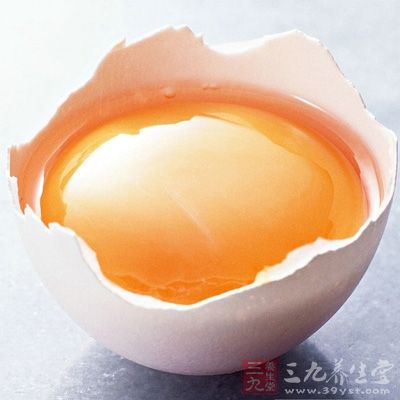半歲前的嬰幼兒不宜食用雞蛋清 半歲前的嬰幼兒不宜食用雞蛋清