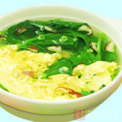 菠菜雞蛋湯加入雞湯味道更好 菠菜雞蛋湯加入雞湯味道更好