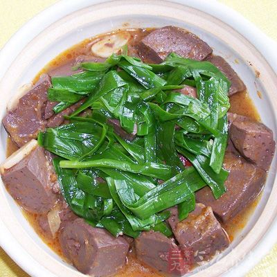 綠波豬血湯對補血、明目、潤燥都有好處 綠波豬血湯對補血、明目、潤燥都有好處