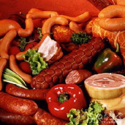 種腌臘食品鹽分太高,正常人都應該少吃 種腌臘食品鹽分太高,正常人都應該少吃