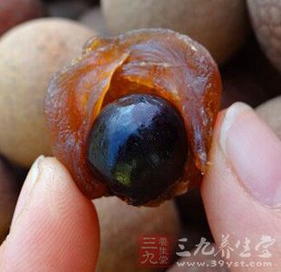 桂圓:噴灑硫變艷